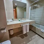 Ramblas Flat 3bedroom And Pool Min 32 Days