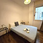 Ramblas Flat 3bedroom And Pool Min 32 Days شقة برشلونة