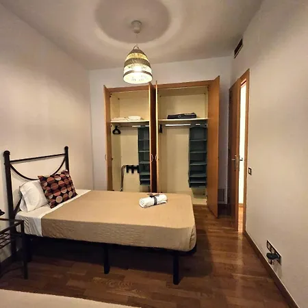 Ramblas Flat 3bedroom And Pool Min 32 Days * Barcelona
