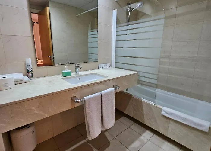 Ramblas Flat 3bedroom And Pool Min 32 Days شقة